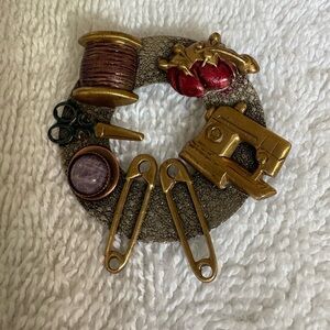 Vintage Sewing Machine & Safety Pin Brooch | Seamstress Craft Jewelry